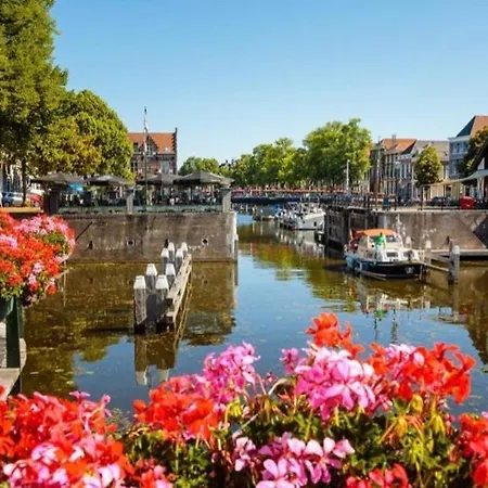 Bed & Breakfast De Sleutel Van Holland Gorinchem